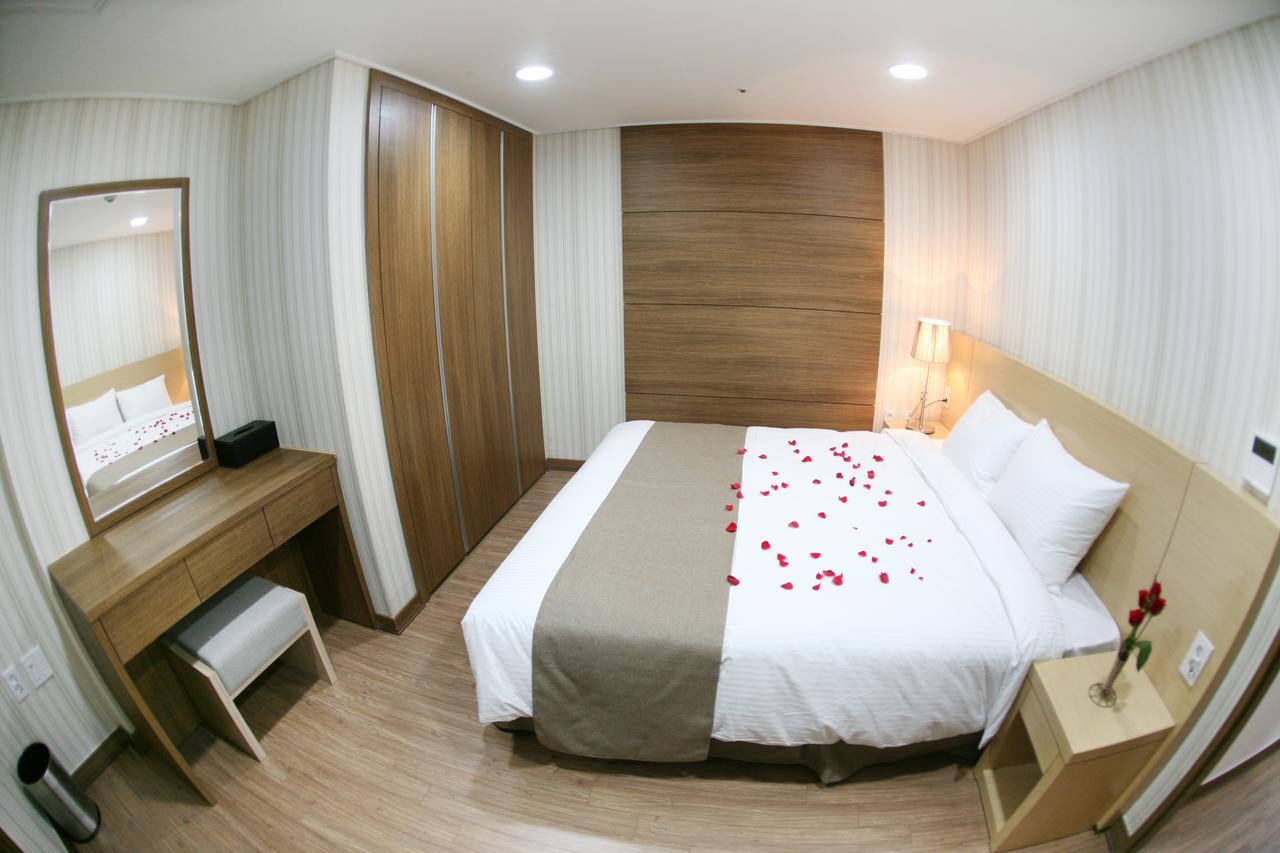 Mohang Haenaru Family Hotel Buan Esterno foto